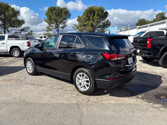 Certified 2024 Chevrolet Equinox LS w/ LS Convenience Package FWD image 3
