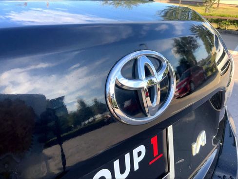 Used 2017 Toyota Yaris iA FWD image 28