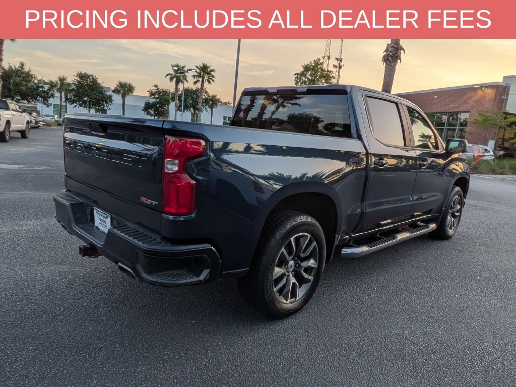 Used 2021 Chevrolet Silverado 1500 RST AWD/4WD image 4