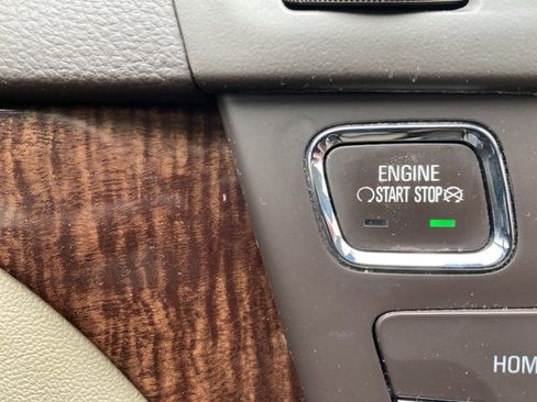 Used 2013 Buick Regal Premium image 24