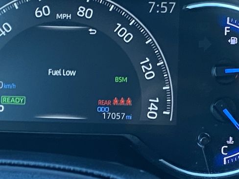 Certified 2024 Toyota RAV4 XLE image 20