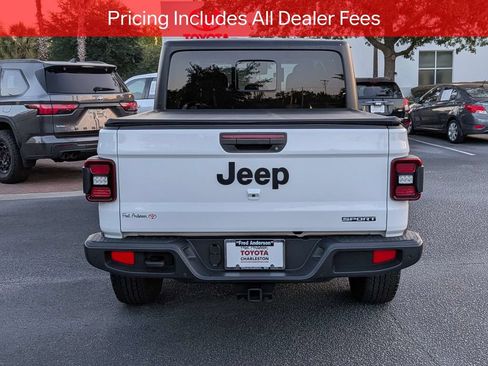 Used 2020 Jeep Gladiator Sport w/ Quick Order Package 24S AWD/4WD image 5