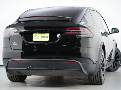 Used 2023 Tesla Model X image 5