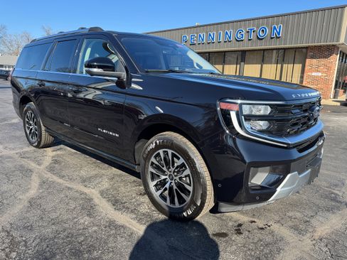 Used 2025 Ford Expedition Max Platinum image 9
