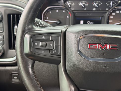Used 2022 GMC Sierra 2500 AT4 w/ AT4 Preferred Package AWD/4WD image 21