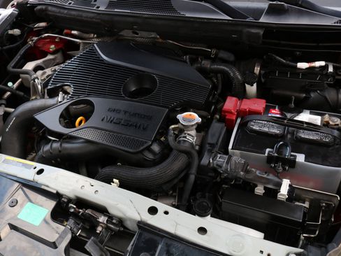 Used 2015 Nissan Juke SV w/ Cold Weather Package image 48