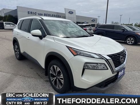 Used 2023 Nissan Rogue SV AWD/4WD image 1