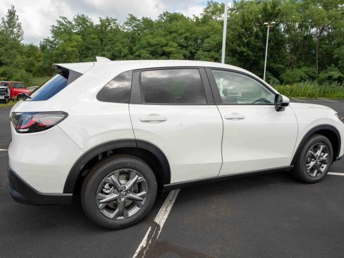 New 2026 Honda HR-V LX image 6