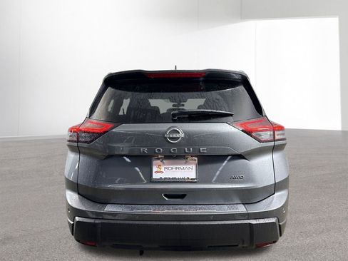 New 2026 Nissan Rogue SV w/ Cold Weather Package image 32
