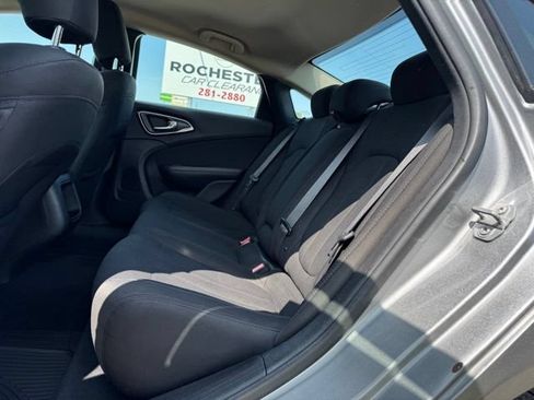 Used 2017 Chrysler 200 LX FWD image 6