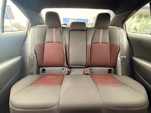 Used 2024 Toyota Corolla SE image 29