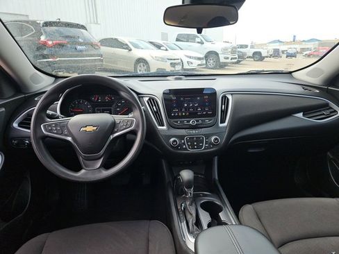 Used 2023 Chevrolet Malibu LT w/ Driver Confidence Package FWD image 24