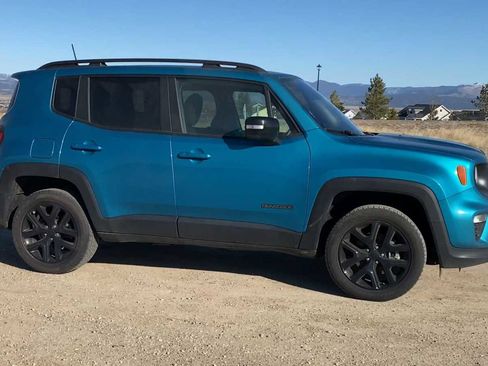 Certified 2022 Jeep Renegade Altitude image 4
