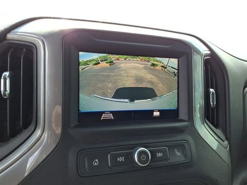Used 2021 GMC Sierra 1500 4x4 Double Cab w/ Sierra Value Package image 22