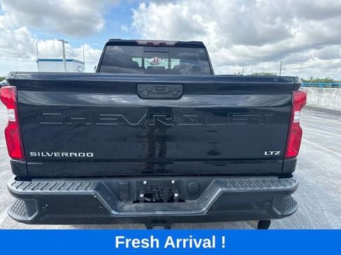 Used 2020 Chevrolet Silverado 2500 LTZ w/ Technology Package AWD/4WD image 14