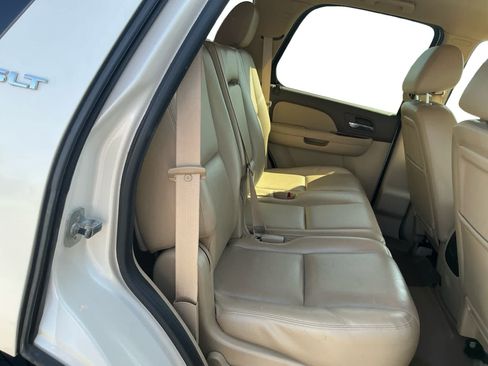 Used 2011 GMC Yukon SLT w/ SLT-2 Equipment Package AWD/4WD image 13