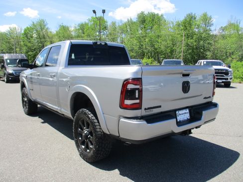 Used 2021 RAM 2500 Laramie AWD/4WD image 7