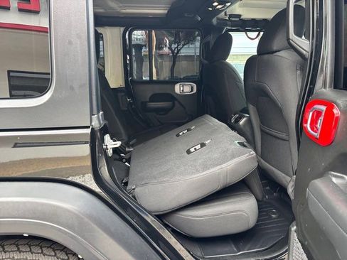 Used 2021 Jeep Wrangler Unlimited Sport AWD/4WD image 45