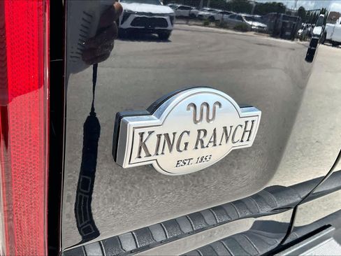 Used 2025 Ford F150 King Ranch w/ FX4 Off-Road Package AWD/4WD image 10