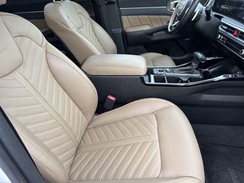 New 2025 Kia Sorento SX Prestige w/ Olive Brown Leather Package AWD/4WD image 12