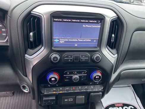 Used 2021 Chevrolet Silverado 1500 LT Trail Boss w/ Convenience Package II AWD/4WD image 12
