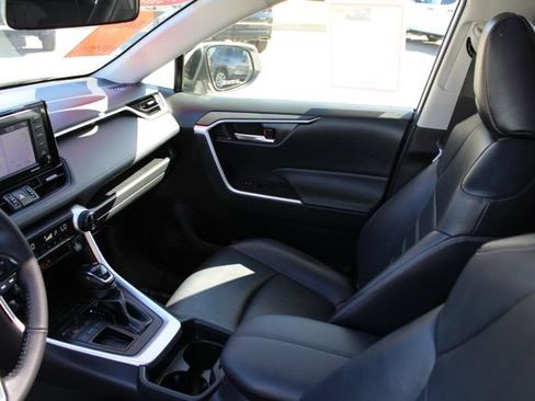 Certified 2020 Toyota RAV4 XLE Premium w/ Carpet Mat Package FWD image 53
