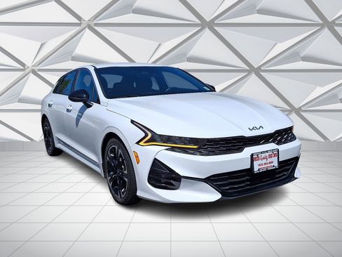 Used 2022 Kia K5 GT-Line image 2