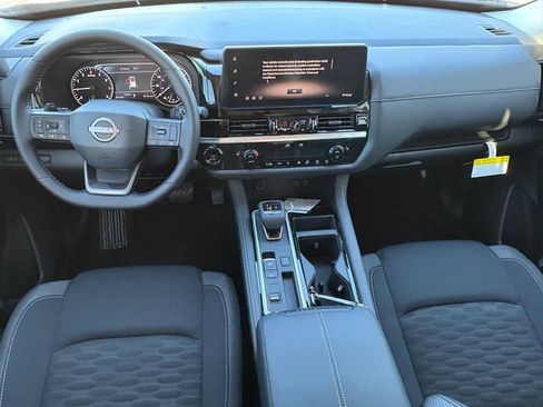 New 2026 Nissan Pathfinder SV FWD image 10