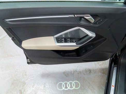 Used 2024 Audi Q3 2.0T Premium Plus w/ Premium Plus Package AWD/4WD image 19