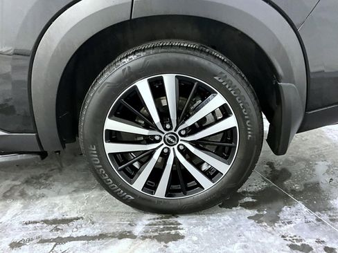 Used 2023 Nissan Pathfinder Platinum image 23