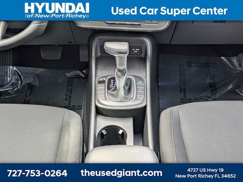 Certified 2024 Hyundai Kona SEL FWD image 21