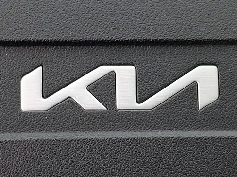 New 2025 Kia EV6 Light w/ Light LR Technology Package image 12