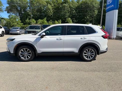 Used 2024 Honda CR-V EX-L image 4