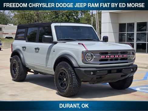 Used 2022 Ford Bronco Big Bend AWD/4WD image 2