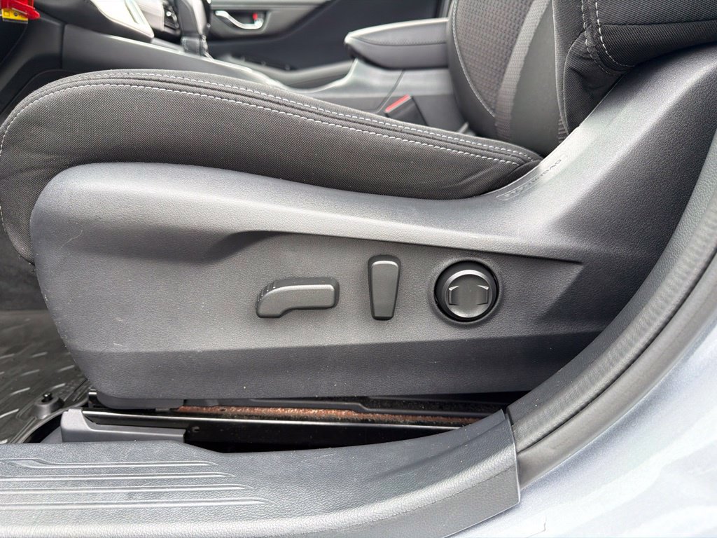 Used 2023 Subaru Outback Premium AWD/4WD image 13