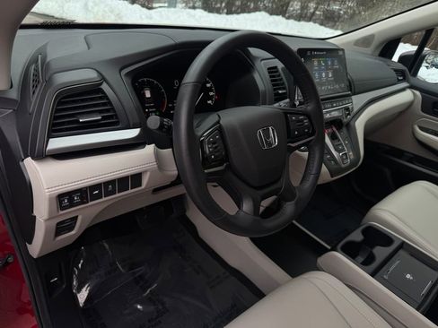 Used 2025 Honda Odyssey EX-L image 11