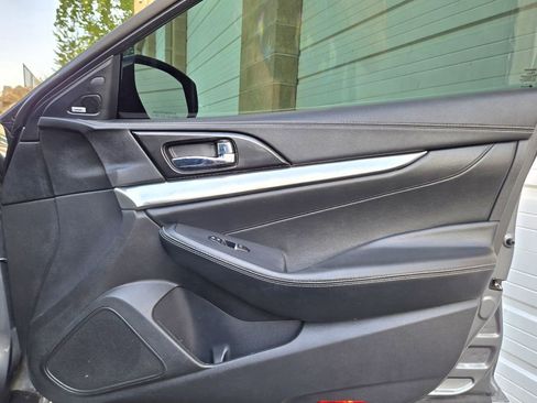 Used 2019 Nissan Maxima 3.5 SL w/ Floor Mat Group image 35