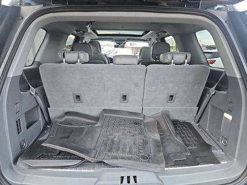 Used 2019 Lincoln Navigator Reserve w/ Cargo Package AWD/4WD image 24