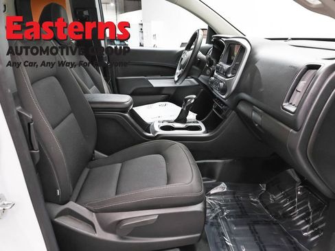 Used 2022 Chevrolet Colorado LT w/ Fleet Safety Package RWD image 22
