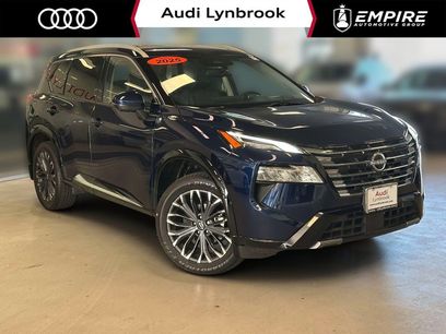 Used 2025 Nissan Rogue Platinum w/ Platinum Premium Package