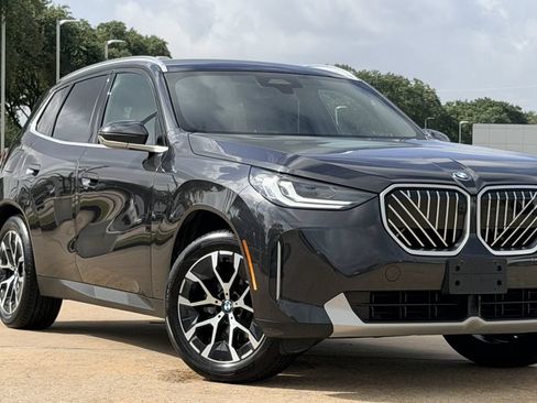 Used 2026 BMW X3 xDrive30i AWD/4WD image 2