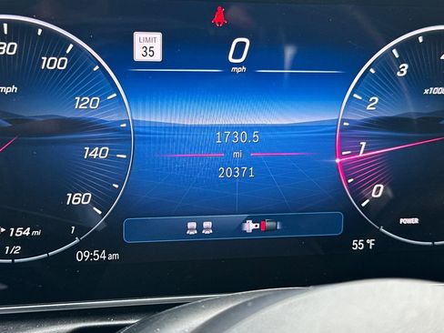 Used 2024 Mercedes-Benz CLE 300 4MATIC Cabriolet image 19