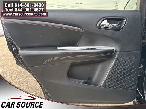 Used 2015 Dodge Journey R/T image 34