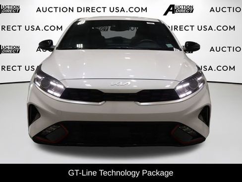 Used 2023 Kia Forte GT-Line w/ GT-Line Technology Package FWD image 3