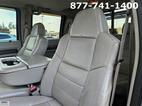 Used 2010 Ford F350 Lariat image 13