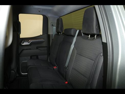 Used 2023 Chevrolet Silverado 1500 LT AWD/4WD image 27