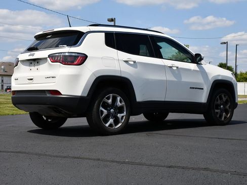 Used 2017 Jeep Compass Limited w/ Navigation Group AWD/4WD image 7
