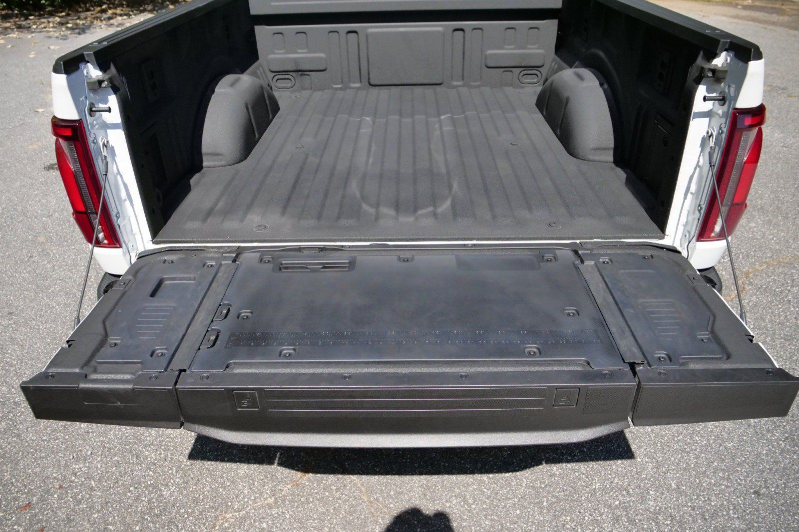 Used 2026 Ford F150 King Ranch w/ Equipment Group 601A High AWD/4WD image 41