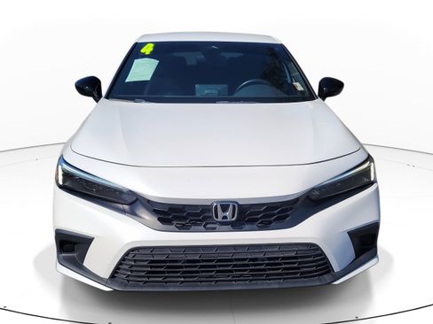 Used 2024 Honda Civic Sport image 2