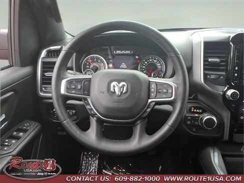 Used 2025 RAM 1500 Big Horn AWD/4WD image 24